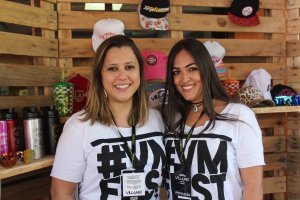 Larissa Ribeiro e Mayka Mendonça (Villa Mix Store)